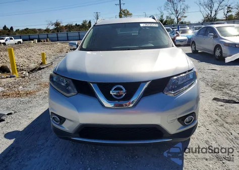 2016 Nissan Rogue S z USA, uszkodzony, nr VIN 5N1AT2MT0GC764947